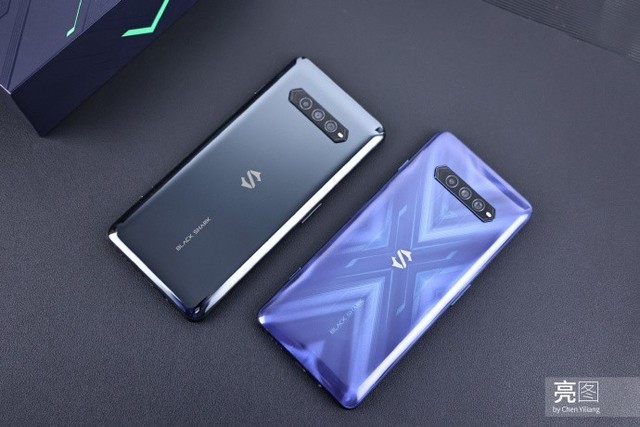 分享一组黑鲨4系列的美图