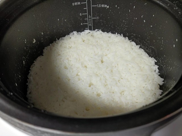 蒸米饭要用什么模式 ChMkKl-qPJCIR82BAALgtnPm6GgAAFFHwBRaJAAAuDO737.jpg