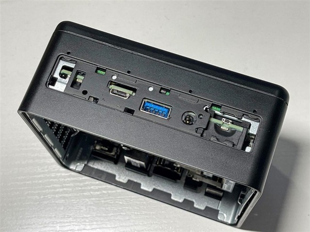 NUC11PAHi7ӢضIntelԱϿ