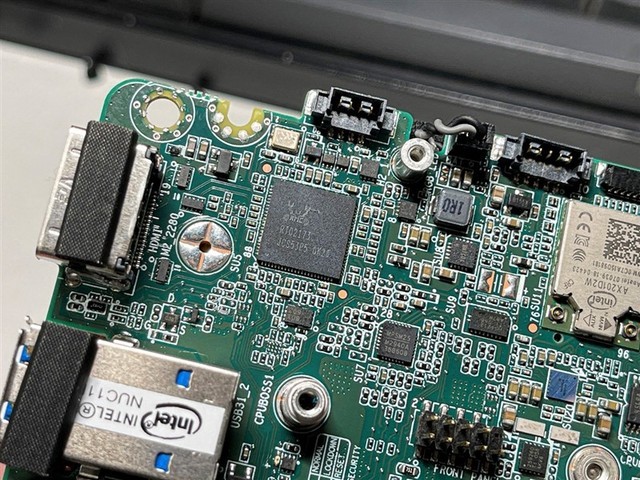 NUC11PAHi7ӢضIntelԱϿ