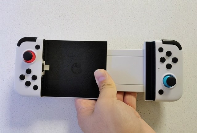 不用担心买不起游戏而焦头烂额-一个GamesirX2就够了