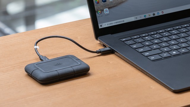 AMD 给微软的小灶真香:Surface Laptop 4 的深度评测