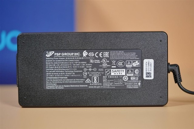 NUC11PAHi7ӢضIntelԱϿ