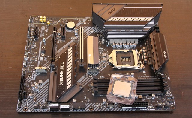 套板+顶级散热配RT魔龙是否对得起5.1G的10600KF?