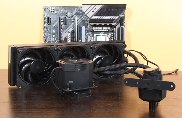 套板+顶级散热配RT魔龙是否对得起5.1G的10600KF?