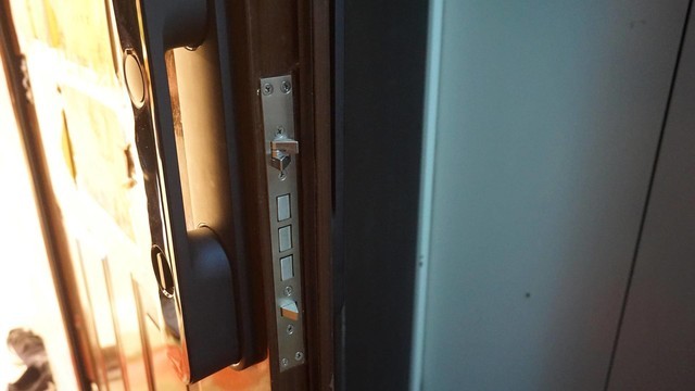 老小区升级智能门锁,出门再也不用慌,智能门锁选购指南