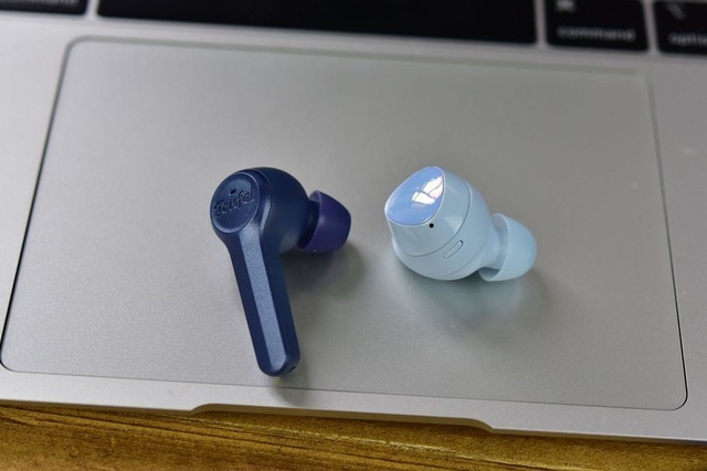 Buds+Ͽ¹AirPods