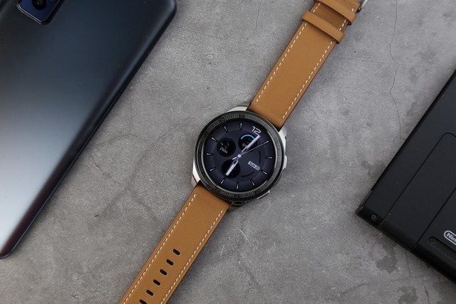 感知智能生活新方式,vivo WATCH抢先评测