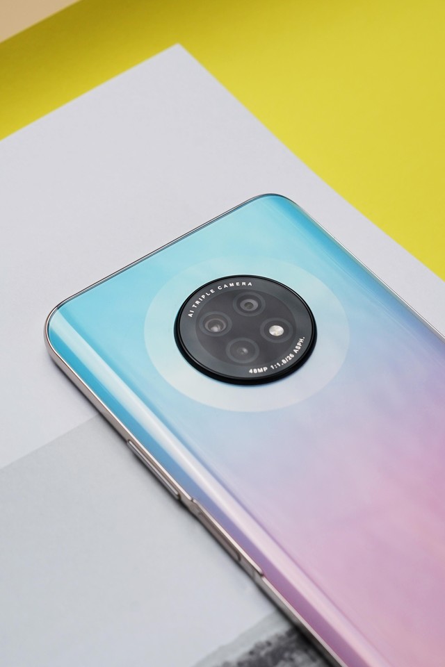 华为畅享20 plus樱雪晴空图赏:猛男专用樱粉色