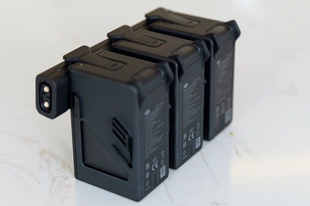 大疆DJI FPV无人机评测:兼备航拍与穿越的全能飞行器