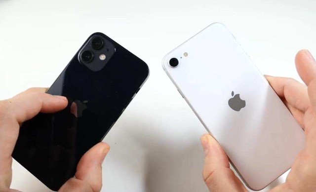 12 Mini对比iPhone SE,差距比想象的更大