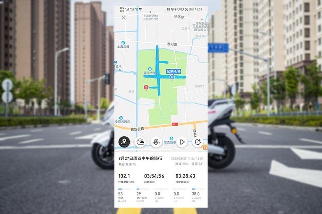 雅迪冠能T5电动轻便摩托车:TTFAR 7级增程 骑行新体验