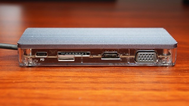 接口不足?试试100w pd的十一合一透明扩展坞
