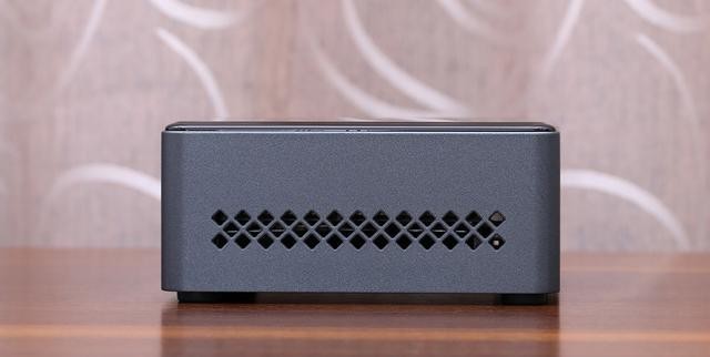 不到一千元的迷你电脑好用吗?Intel NUC7CJYH 上手玩