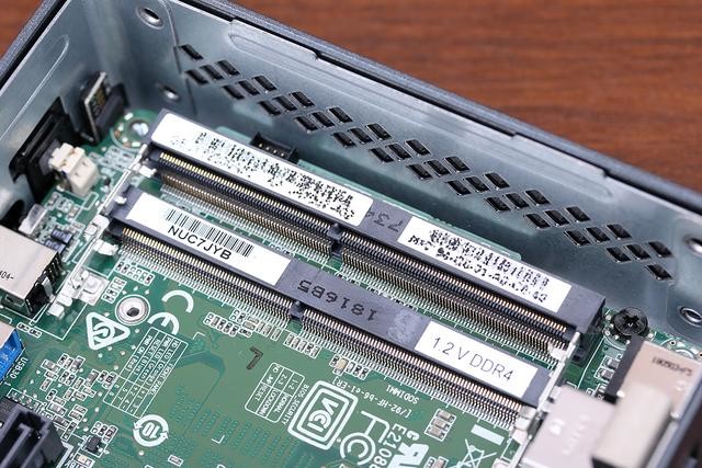 不到一千元的迷你电脑好用吗?Intel NUC7CJYH 上手玩