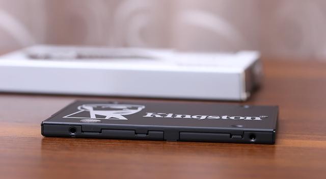 不到一千元的迷你电脑好用吗?Intel NUC7CJYH 上手玩