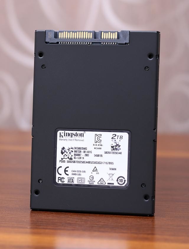 不到一千元的迷你电脑好用吗?Intel NUC7CJYH 上手玩