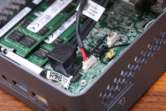 不到一千元的迷你电脑好用吗?Intel NUC7CJYH 上手玩
