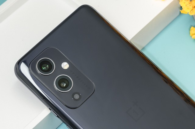 一加9有黑曜石配色图赏