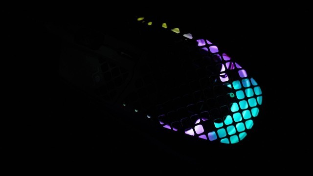 赛睿 Aerox 3 Wireless 无线RGB游戏鼠标