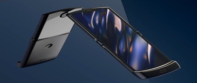 摩托罗拉将发布可折叠5G手机,Moto Razr 5G真机图遭曝光
