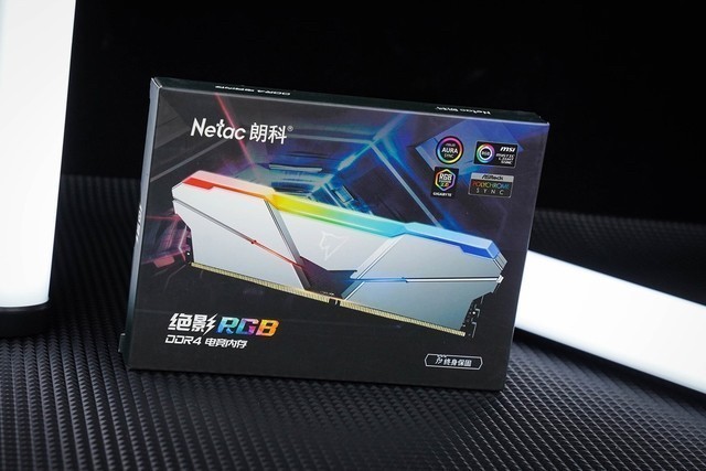 【手慢无】朗科绝影RGB DDR4电镀版内存 13代酷睿装机优选