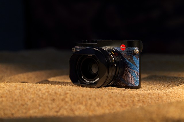 徕卡相机与敦煌研究院合作推出Q2 敦煌特别限量版相机