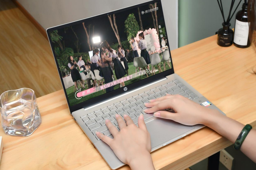 ���ܲ���Э ������14 Pro�������ᱡ������ɿ�������������